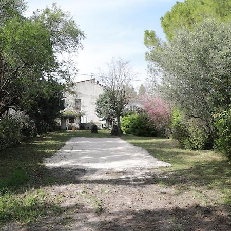 Mas De Brignon, Chambres D'Hotes, Marguerittes, Gard Εξωτερικό φωτογραφία